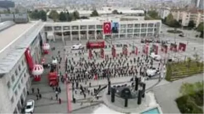 Nilüfer Belediye Başkanı Erdem: 'Cumhuriyeti unutmayacağız, unutturmayacağız' Nilüfer Belediye Başkanı Erdem: 'Cumhuriyeti unutmayacağız, unutturmayacağız'