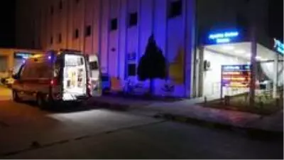 Erdemli'de amatör balıkçı kayığı battı: 2 kişi sağ kurtuldu Erdemli'de amatör balıkçı kayığı battı: 2 kişi sağ kurtuldu