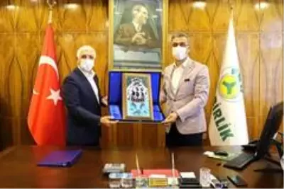 Fiskobirlik ile Marmarabirlik güç birliği konusunda görüşme gerçekleştirdiler Fiskobirlik ile Marmarabirlik güç birliği konusunda görüşme gerçekleştirdiler