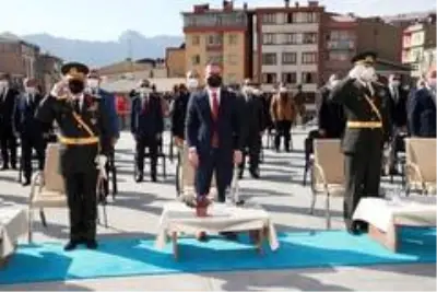 Hakkari'de Cumhuriyet Bayramı coşkusu Hakkari'de Cumhuriyet Bayramı coşkusu