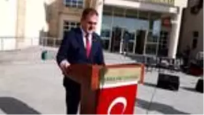 Hakkari'de Cumhuriyet Bayramı coşkusu Hakkari'de Cumhuriyet Bayramı coşkusu
