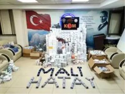 Hatay'da barkodları kesilmiş ilaç ele geçirildi Hatay'da barkodları kesilmiş ilaç ele geçirildi