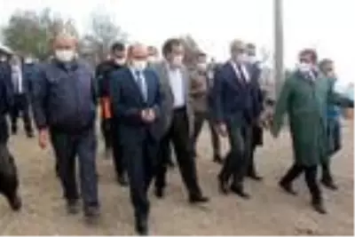 Son dakika haberleri! Tarım ve Orman Bakan Yardımcısı, Bolu'daki afetzedeleri ziyaret etti Son dakika haberleri! Tarım ve Orman Bakan Yardımcısı, Bolu'daki afetzedeleri ziyaret etti