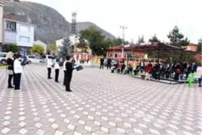 İnönü'de 29 Ekim Cumhuriyet Bayramı törenle kutlandı İnönü'de 29 Ekim Cumhuriyet Bayramı törenle kutlandı