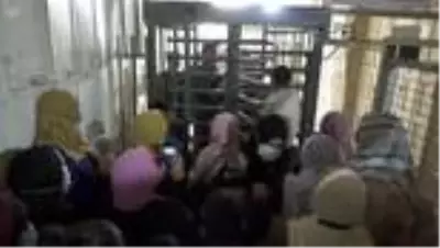 İsrail'den Harem-i İbrahim'deki Mevlid-i Nebi kutlamalarına kısıtlama İsrail'den Harem-i İbrahim'deki Mevlid-i Nebi kutlamalarına kısıtlama