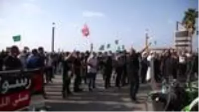 İsrail vatandaşı Filistinlilerden Tel Aviv'deki Fransa Büyükelçiliği önünde protesto - KUDÜS İsrail vatandaşı Filistinlilerden Tel Aviv'deki Fransa Büyükelçiliği önünde protesto - KUDÜS