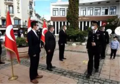 İzmir'de Cumhuriyet coşkusu her ilçeyi sardı İzmir'de Cumhuriyet coşkusu her ilçeyi sardı