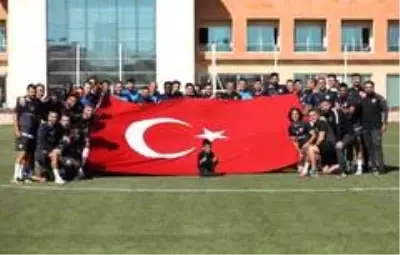 Kayserispor'da Bayram coşkusu Kayserispor'da Bayram coşkusu