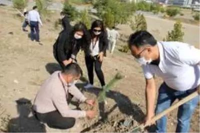 Keçiören Belediyesinden sağlık çalışanlarına anlamlı '29 Ekim' desteği Keçiören Belediyesinden sağlık çalışanlarına anlamlı '29 Ekim' desteği