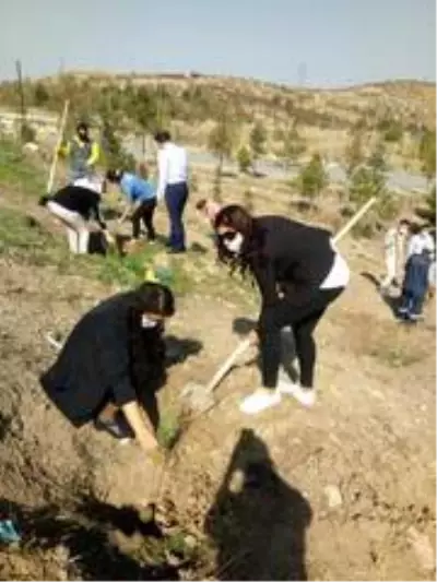 Keçiören Belediyesinden sağlık çalışanlarına anlamlı '29 Ekim' desteği Keçiören Belediyesinden sağlık çalışanlarına anlamlı '29 Ekim' desteği