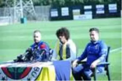 Luiz Gustavo: 'Sezona iyi başladık ama yolumuz uzun' Luiz Gustavo: 'Sezona iyi başladık ama yolumuz uzun'