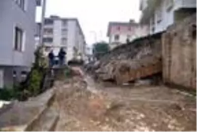 Malkara'da sağanak etkili oldu (2) Malkara'da sağanak etkili oldu (2)