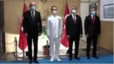 Marmaris'te yelkenli yatlar, Türk bayraklı yelkenleriyle Atatürk Anıtı'na gelerek saygı gösterisinde bulundu Marmaris'te yelkenli yatlar, Türk bayraklı yelkenleriyle Atatürk Anıtı'na gelerek saygı gösterisinde bulundu