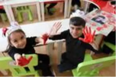 Son dakika: Miniklerin Cumhuriyet Bayramı için yaptıkları görseller beğeni topladı Son dakika: Miniklerin Cumhuriyet Bayramı için yaptıkları görseller beğeni topladı