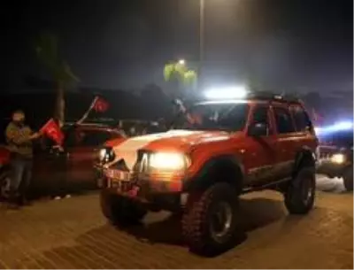 Son dakika haber! Mobil fener alayı Antalya'yı aydınlattı Son dakika haber! Mobil fener alayı Antalya'yı aydınlattı