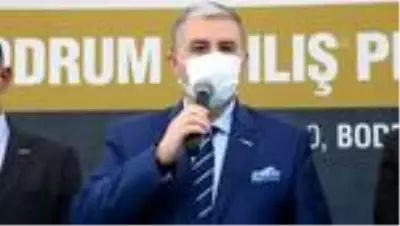 MÜSİAD Genel Başkanı Kaan, Bodrum'da dernek şubesi açılışında konuştu MÜSİAD Genel Başkanı Kaan, Bodrum'da dernek şubesi açılışında konuştu
