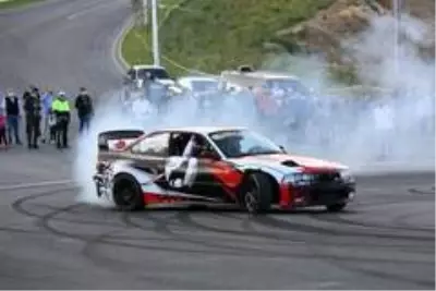 Drift gösterisi nefesleri kesti Drift gösterisi nefesleri kesti