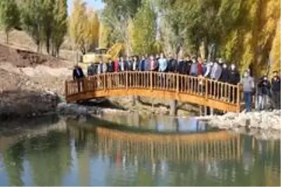 Palandöken Belediyesi, hayatını kaybeden sağlık çalışanları adına ağaç dikti Palandöken Belediyesi, hayatını kaybeden sağlık çalışanları adına ağaç dikti