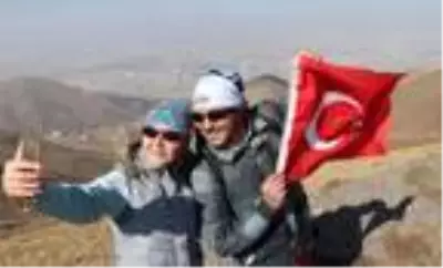 Palandöken'in zirvesine 'cumhuriyet tırmanışı' Palandöken'in zirvesine 'cumhuriyet tırmanışı'