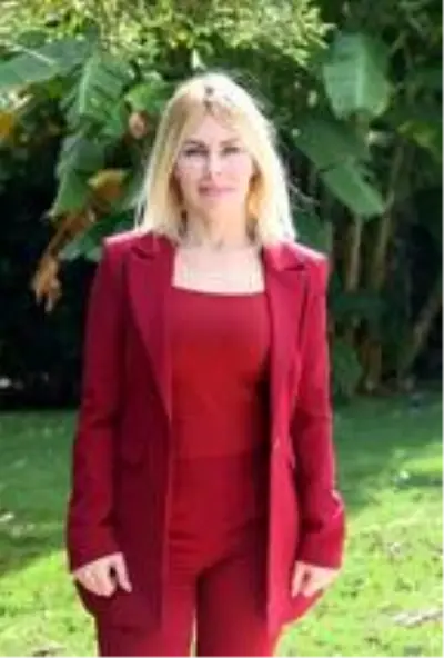 Rektör Özkan: Başkan Böcek istediği gibi yiyip içiyor Rektör Özkan: Başkan Böcek istediği gibi yiyip içiyor