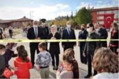 Seyitgazi'de 29 Ekim Cumhuriyet Bayramı coşkuyla kutlandı Seyitgazi'de 29 Ekim Cumhuriyet Bayramı coşkuyla kutlandı