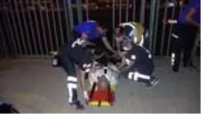 Sulama kanalına düşen şahsın yardımına polis ve itfaiye yetişti Sulama kanalına düşen şahsın yardımına polis ve itfaiye yetişti