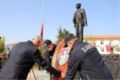 Taşova'da 97. yıl coşkusu Taşova'da 97. yıl coşkusu