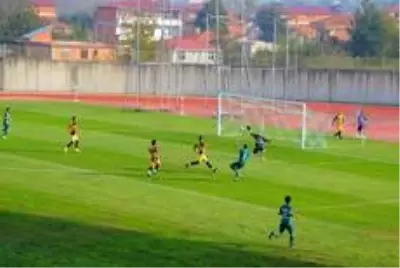 TFF 3. Lig: Çarşambaspor: 5 Arhavispor: 0 TFF 3. Lig: Çarşambaspor: 5 Arhavispor: 0