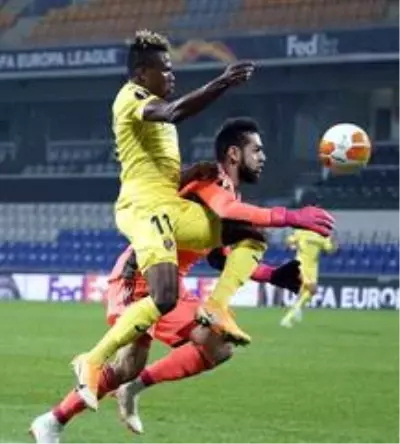 UEFA Avrupa Ligi: Karabağ: 0 Villarreal: 0 (İlk yarı sonucu) UEFA Avrupa Ligi: Karabağ: 0 Villarreal: 0 (İlk yarı sonucu)