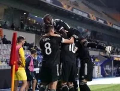 UEFA Avrupa Ligi: Karabağ : 1 - Villarreal: 3 UEFA Avrupa Ligi: Karabağ : 1 - Villarreal: 3
