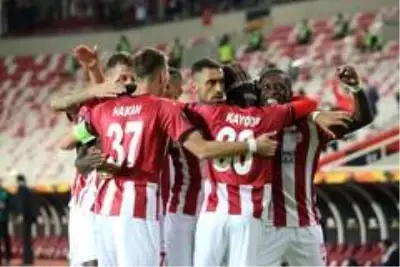 UEFA Avrupa Ligi: Sivasspor: 1 - Maccabi Tel Aviv: 2 UEFA Avrupa Ligi: Sivasspor: 1 - Maccabi Tel Aviv: 2