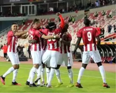 UEFA Avrupa Ligi: Sivasspor: 1 - Maccabi Tel Aviv: 2 UEFA Avrupa Ligi: Sivasspor: 1 - Maccabi Tel Aviv: 2