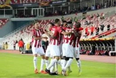 UEFA Avrupa Ligi: Sivasspor: 1 - Maccabi Tel Aviv: 2 UEFA Avrupa Ligi: Sivasspor: 1 - Maccabi Tel Aviv: 2