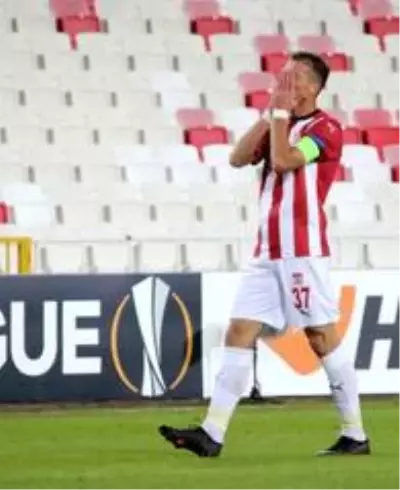 UEFA Avrupa Ligi: Sivasspor: 1 - Maccabi Tel Aviv: 2 UEFA Avrupa Ligi: Sivasspor: 1 - Maccabi Tel Aviv: 2