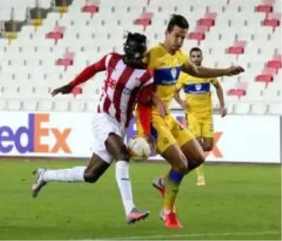 UEFA Avrupa Ligi: Sivasspor: 1 - Maccabi Tel Aviv: 2 UEFA Avrupa Ligi: Sivasspor: 1 - Maccabi Tel Aviv: 2