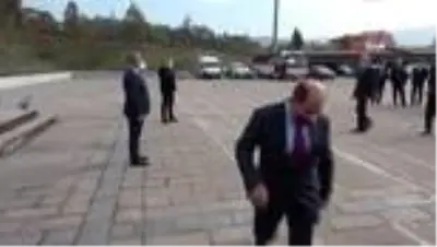 Vali Gürel ve protokol üyeleri üstü açık otobüsle şehir turu attı Vali Gürel ve protokol üyeleri üstü açık otobüsle şehir turu attı