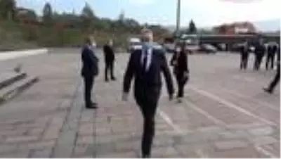 Vali Gürel ve protokol üyeleri üstü açık otobüsle şehir turu attı Vali Gürel ve protokol üyeleri üstü açık otobüsle şehir turu attı