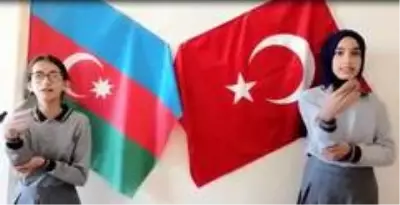 Vanlı öğrencilerden Türkiye ve Azerbaycan'daki işitme engelliler için klip Vanlı öğrencilerden Türkiye ve Azerbaycan'daki işitme engelliler için klip
