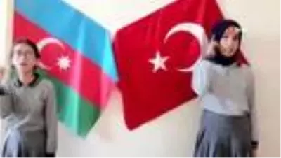 Vanlı öğrencilerden Türkiye ve Azerbaycan'daki işitme engelliler için klip Vanlı öğrencilerden Türkiye ve Azerbaycan'daki işitme engelliler için klip