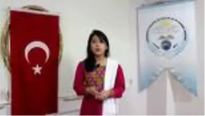 Yabancı uyruklu çocuklar kliple Cumhuriyet Bayramı'nı kutladı Yabancı uyruklu çocuklar kliple Cumhuriyet Bayramı'nı kutladı