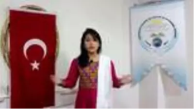 Yabancı uyruklu çocuklar kliple Cumhuriyet Bayramı'nı kutladı Yabancı uyruklu çocuklar kliple Cumhuriyet Bayramı'nı kutladı