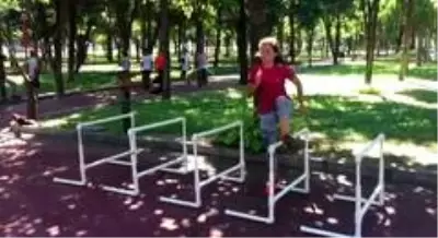 Yunusemre'de 10 branşta spora devam ediliyor Yunusemre'de 10 branşta spora devam ediliyor