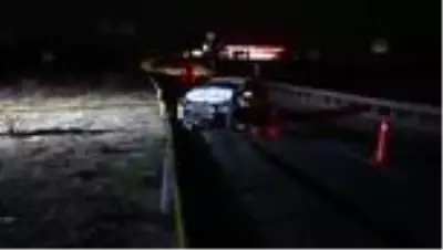 Son dakika haber! 2 otomobil çarpıştı: 2 ölü, 4 yaralı Son dakika haber! 2 otomobil çarpıştı: 2 ölü, 4 yaralı