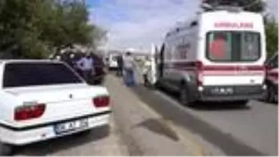 Akrabalar arasında kavga: 1 ölü, 3 yaralı Akrabalar arasında kavga: 1 ölü, 3 yaralı