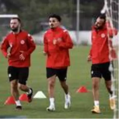 Antalyaspor'da, Fenerbahçe maçı hazırlıkları sürüyor Antalyaspor'da, Fenerbahçe maçı hazırlıkları sürüyor