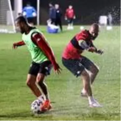 Antalyaspor'da, Fenerbahçe maçı hazırlıkları sürüyor Antalyaspor'da, Fenerbahçe maçı hazırlıkları sürüyor
