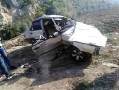 Askere gidecek kardeşler kaza yaptı: 1 ölü, 1 yaralı Askere gidecek kardeşler kaza yaptı: 1 ölü, 1 yaralı