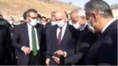 Bakan Karaismailoğlu: 'İzmir depremiyle ilgili ulaşım ve iletişimde sorun yok' Bakan Karaismailoğlu: 'İzmir depremiyle ilgili ulaşım ve iletişimde sorun yok'