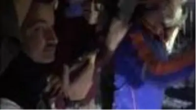 Son dakika haber! Bakan Pakdemirli enkaz altındaki Buse ile telefonla konuştu Son dakika haber! Bakan Pakdemirli enkaz altındaki Buse ile telefonla konuştu