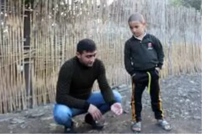 - Berde'deki saldırıda hayatını kaybeden annesinin ölüm haberini cephede aldı - Berde'deki saldırıda hayatını kaybeden annesinin ölüm haberini cephede aldı